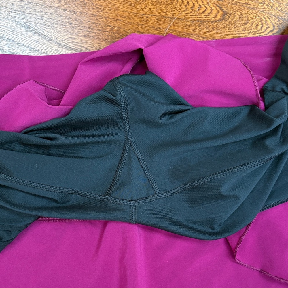 🌥️ Nike Skort/Skirt/Leggings Combo Magenta and Black Medium 🌥️ - Picture 4 of 11